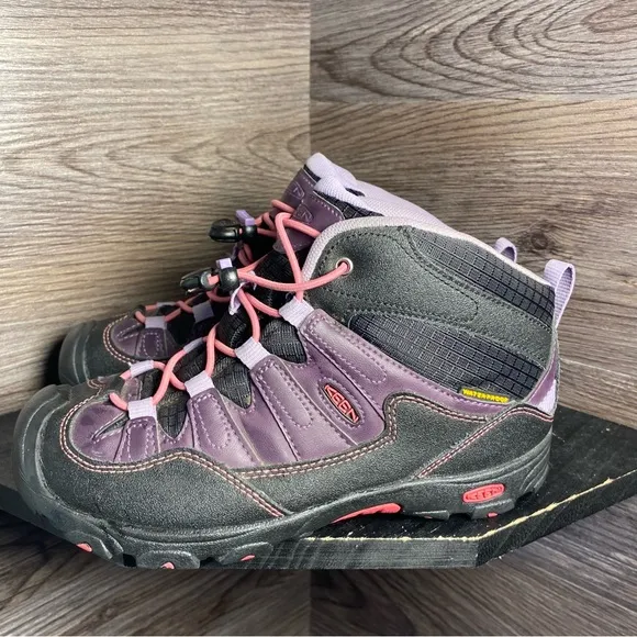 Keen pagosa mid waterproof purple hiking boots