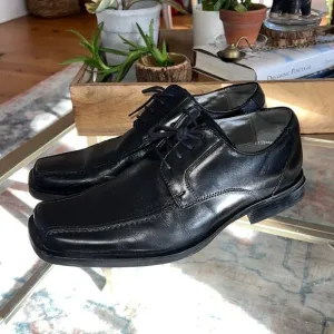 Kenneth Cole New York Black Leather Dress Shoes- Size 9