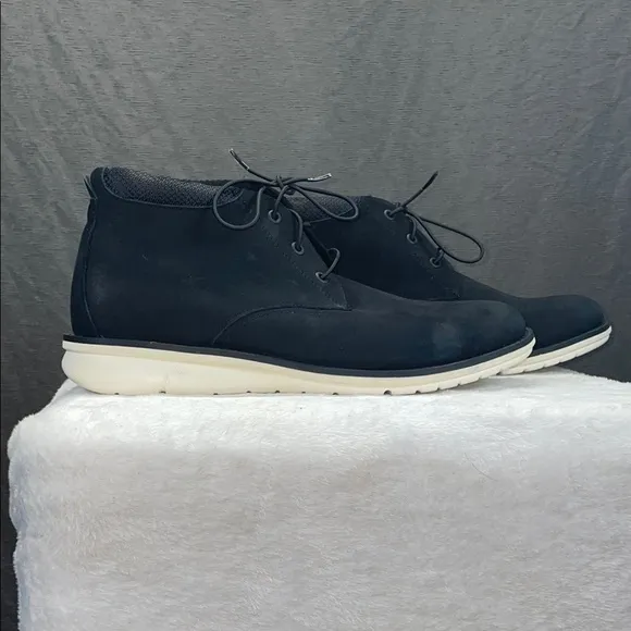 Kenneth Cole New York Black Techno Chukka Boots Minimalist Style