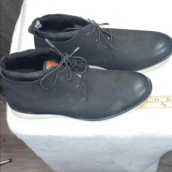 Kenneth Cole New York Black Techno Chukka Boots Minimalist Style