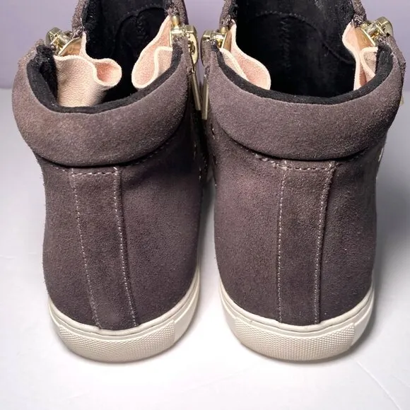 Kenneth Cole Suede Star Embellished Ankle Sneakers Side Zippers Casual Comfort
