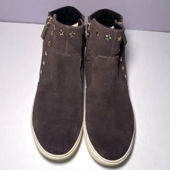 Kenneth Cole Suede Star Embellished Ankle Sneakers Side Zippers Casual Comfort