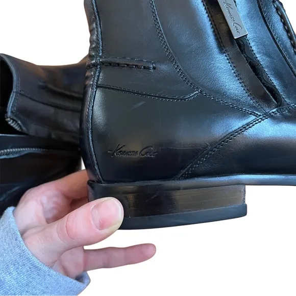 Kenneth Cole Top Shelf Black Leather Ankle Boots with Double Side Zippers Mens 9