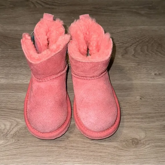 Kid's UGG Boots Pink Mini Short Uggs with cute Pastel Rainbow Watercolor Straps