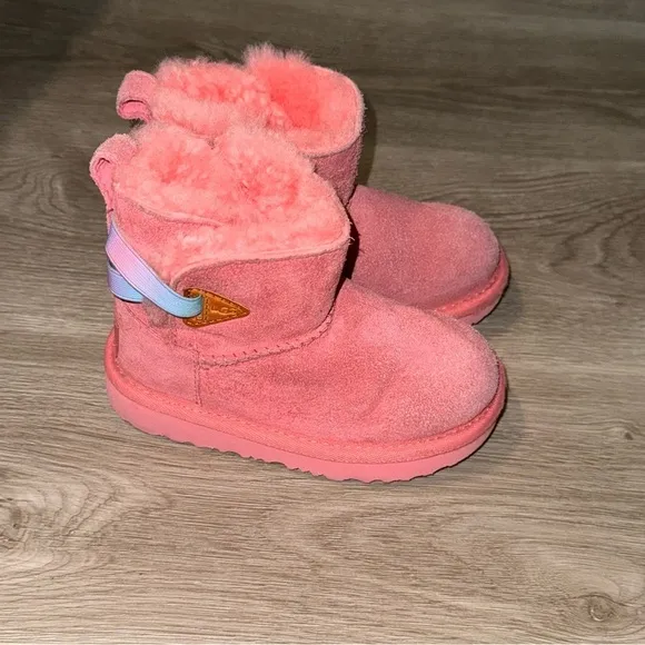 Kid's UGG Boots Pink Mini Short Uggs with cute Pastel Rainbow Watercolor Straps