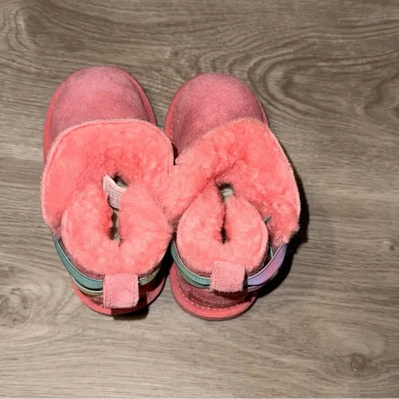 Kid's UGG Boots Pink Mini Short Uggs with cute Pastel Rainbow Watercolor Straps