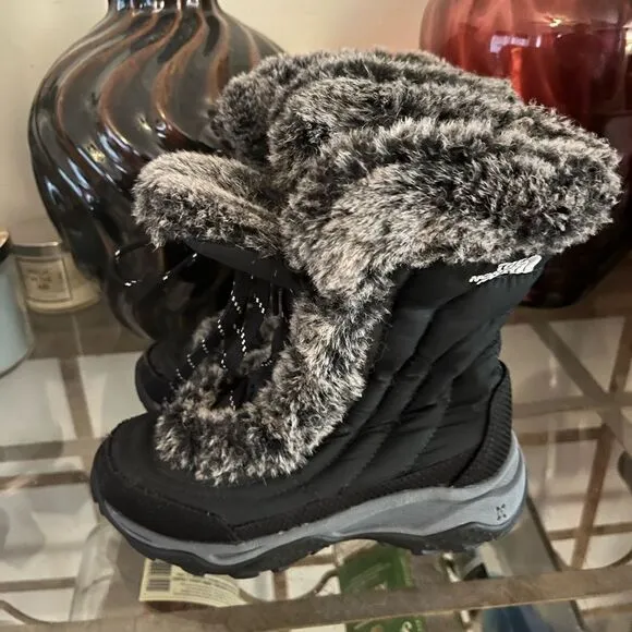 Kids Black Winter Boots size 13-NorthFace
