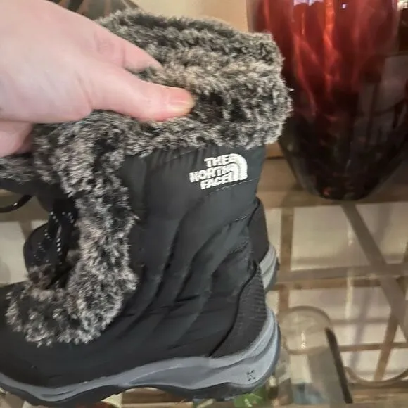 Kids Black Winter Boots size 13-NorthFace