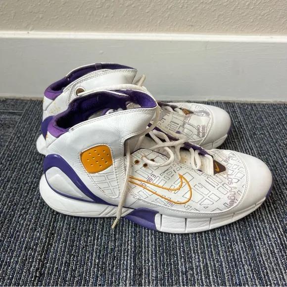 Kobe Bryant Rare Air Zoom Huarache 2K5 Laser LA Map Size 11 (No Box)