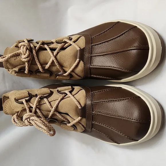 Koolaburra by UGG Tan Brown Leather Lace-up Winter boots (w size 9)