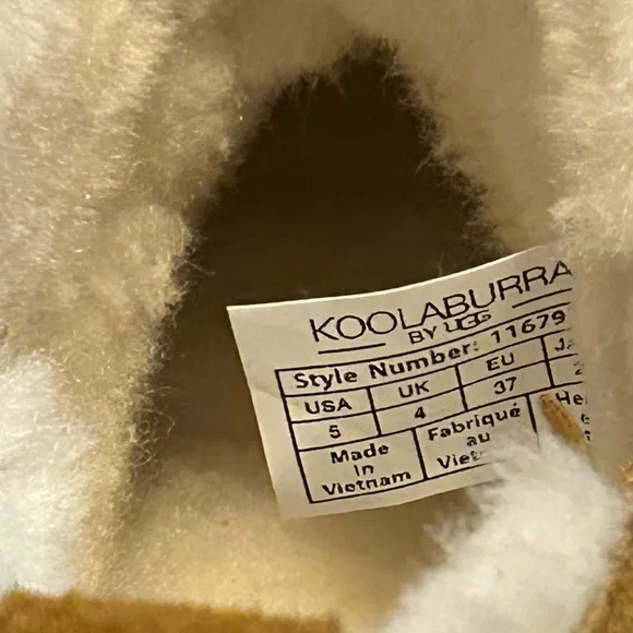KOOLABURRA By UGG Ultra Mini Winter Boots NWT and Box