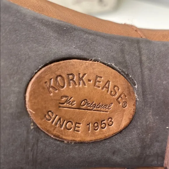 Kork-Ease Ankle Boot Bootie Cuffed Leather Size 9 Chestnut Brown
