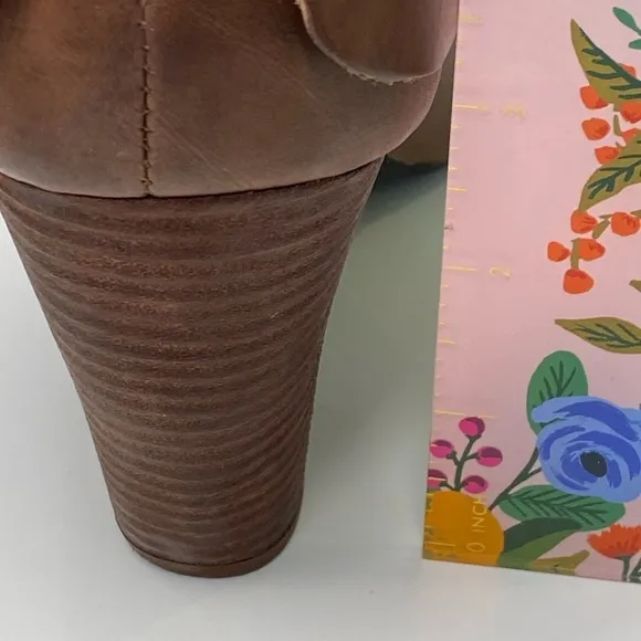 Kork-Ease Ankle Boot Bootie Cuffed Leather Size 9 Chestnut Brown