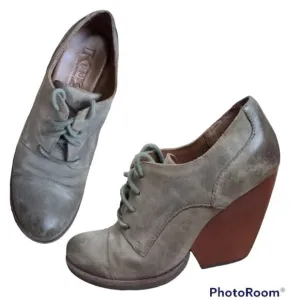 KORKS Kork-Ease Estella  olive green lace up leather ankle boots booties 9.5