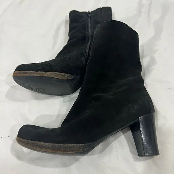 La Canadienne black suede zipped calf length boots size 6.5 M