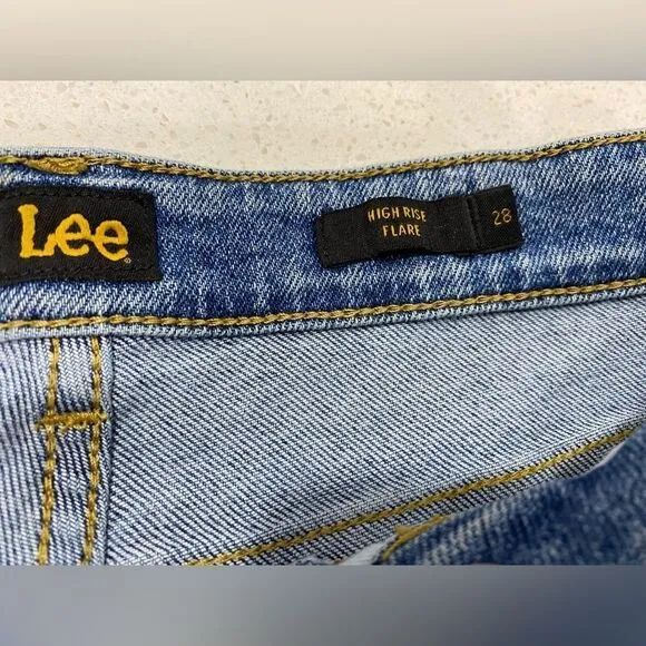 Lee Vintage Modern High Rise Flare Jeans 28x33 NWT Stretch Distressed Denim