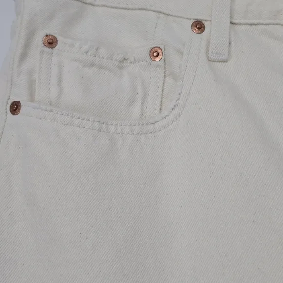 Levi's Premium 501 Original Cropped High Rise Straight Size Jeans 32 Off-White