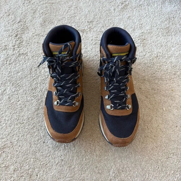 LL Bean Mountain Classic Mens Brown Waterproof Hiking Boots Camping Outdoors