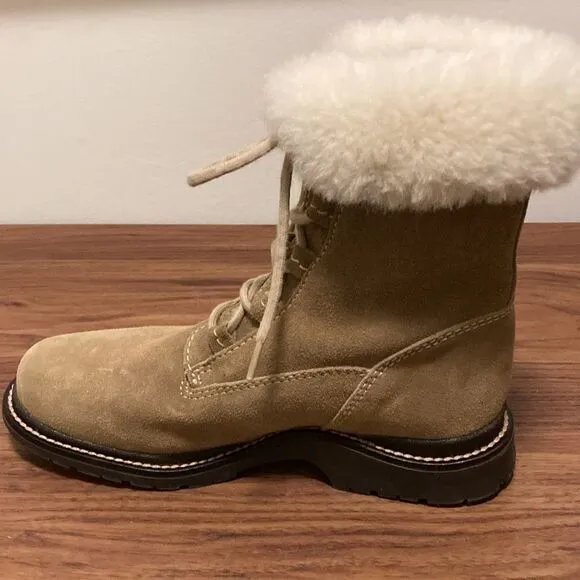 LLBean NWOT Tan Lace Up Nordic Winter Boot with Fleece Lining &amp; Roll Down Cuff.