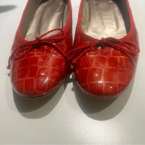 Lodi Red Leather Crocodile Pattern Ballet Flats SZ 38 Made in Spain