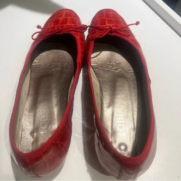 Lodi Red Leather Crocodile Pattern Ballet Flats SZ 38 Made in Spain