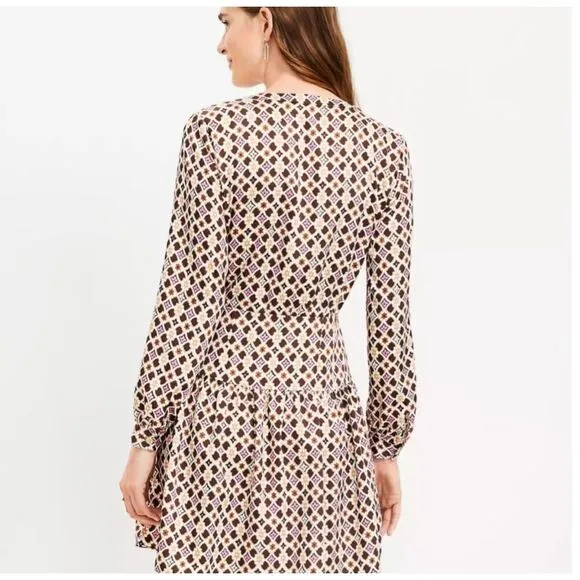 LOFT Geo Print Split Neck Flare Dress Size 12 Fit &amp; Flare Career Casual Style