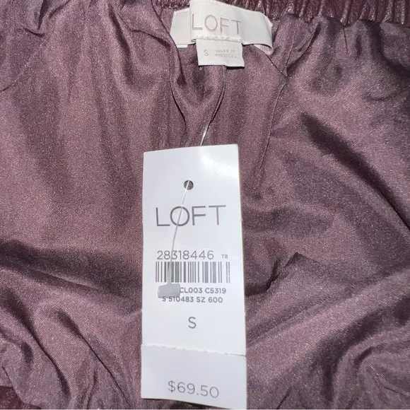 Loft NWT Sz Small Pull On Faux Leather Skirt. Beautiful  Burgundy Color  Ret $70