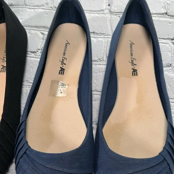 Lot of 2 size 11 American Eagle Women's Bree Pleated Ballet Flat Shoes Blu Black