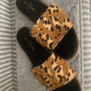Louis Vuitton Brown and Black Sandals with Plush Straps