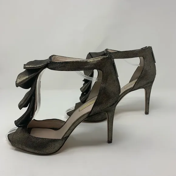 Louise et Cie Lo Mahalah Ruffle Metallic Heels Shoes Women Formal Size 10