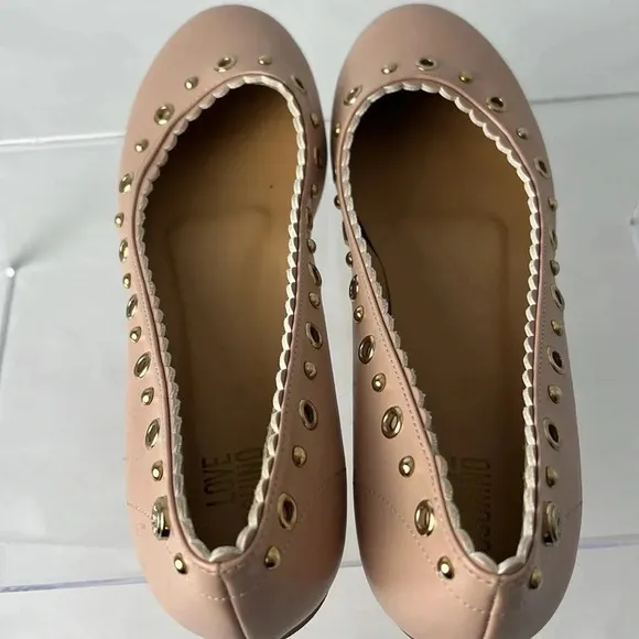 LOVE Moschino Rosa Studded Scalloped Ballet Flats Grommet Size 39 US 9