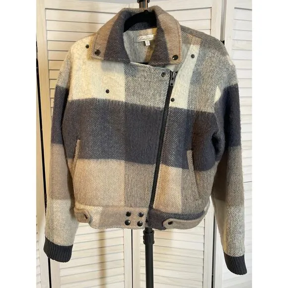 Lover   Friends Charlie Jacket Size Medium