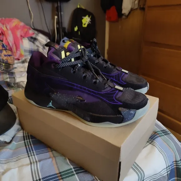 Luke 1's Purple And Black Galaxy Size 11