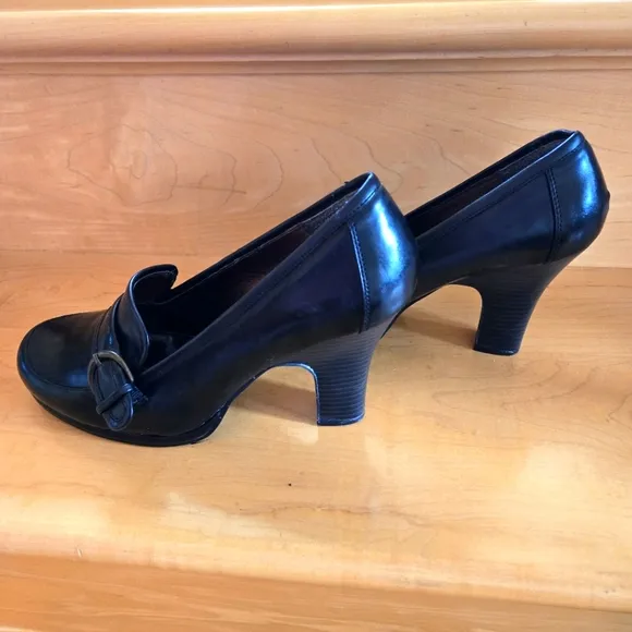 Madden Girl 4&quot; Heeled Black Leather Shoes, Decorative Buckle, Size 10
