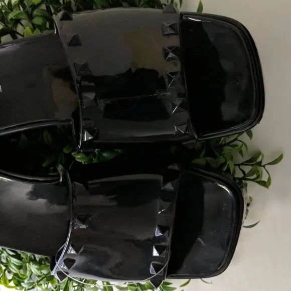 Madden Girl Black Rubber Jelly Sandals Shoes Block Heel Size 8.5