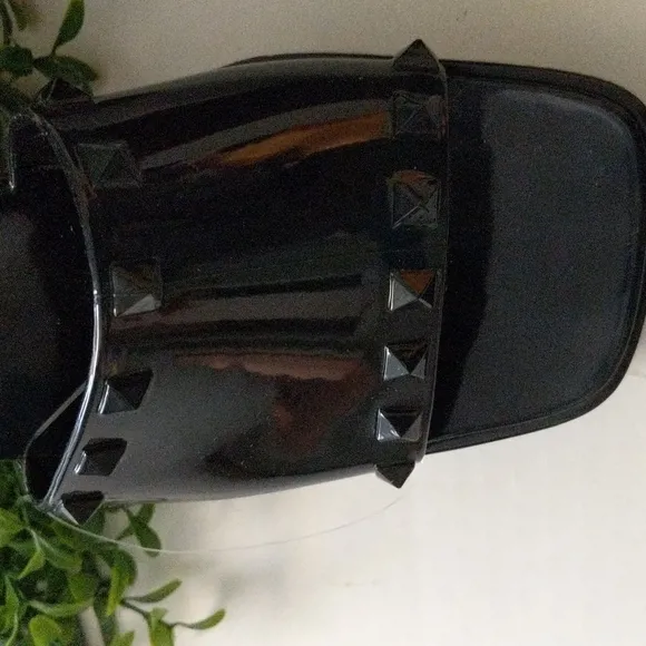 Madden Girl Black Rubber Jelly Sandals Shoes Block Heel Size 8.5