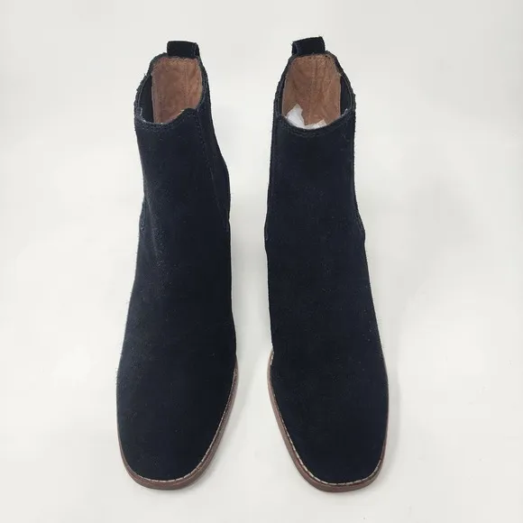 Madewell Chelsea Boot Women 8.5M The Kat Black Suede Block Heel Bootie AA763