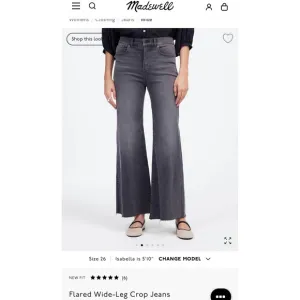 Madewell Flared Wide-Leg Crop Jeans Raw Hem Gray Wash Denim Size 26