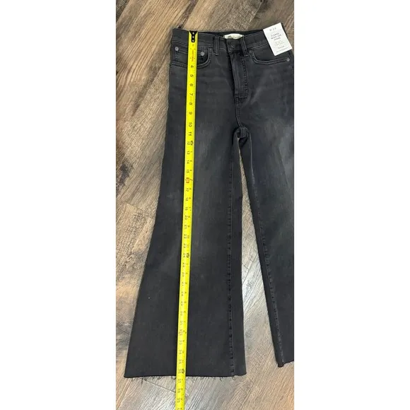 Madewell Flared Wide-Leg Crop Jeans Raw Hem Gray Wash Denim Size 26