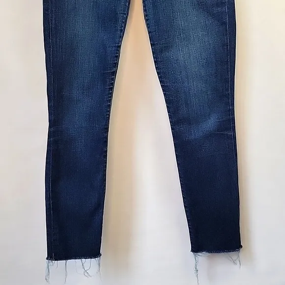 Madewell Jeans 9&quot; High Rise Button Fly Frayed Cuffs Size 27T