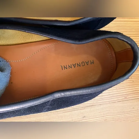 Magnanni Black Suede Loafers Sz 11.