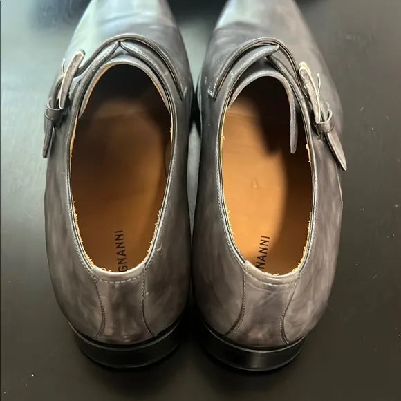 Magnanni Gray Leather Oxfords Sleek Formal Design