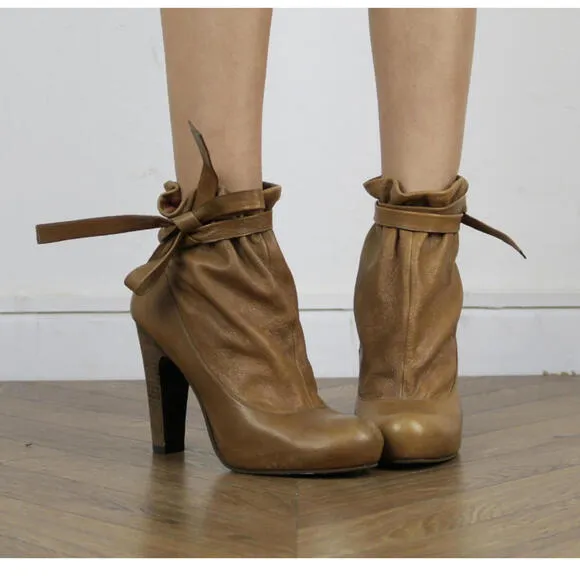 Marc by Marc Jacobs Chic Brown Heeled Ankle Boots with Ruffled Design