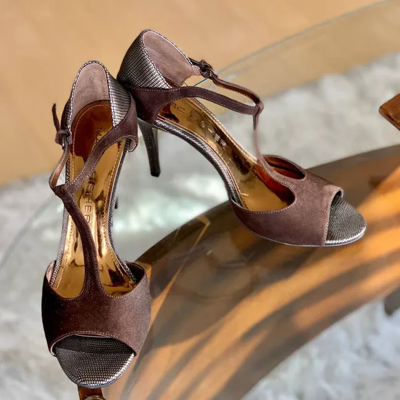 Marc Fisher Suede And Metallic Leather Trim T-Strap Heeled Shoes Size 8.5