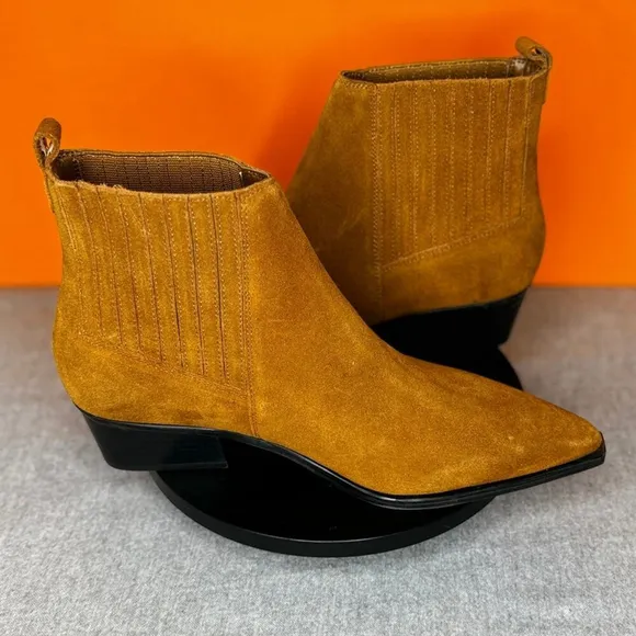 Marc Fisher Yarita Brown Ankle Leather Suede Heel Bootie Size 8 M
