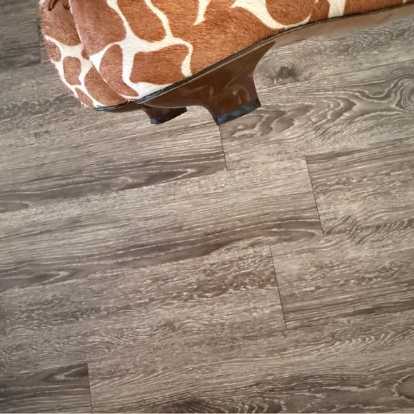 Martinez Valero Giraffe Print Shoes