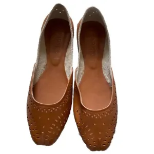 Matiko Shoes Ballet Flats Slip On Camel Light Brown Leather 38.5 / 8.5 Tan