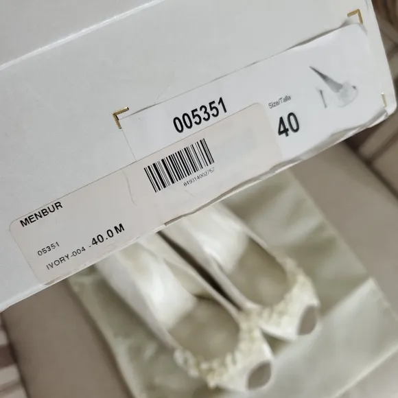 Menbur Novia REA Women's Ivory Heels Wedding Bridal Floral Lace Size 40