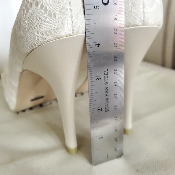 Menbur Novia REA Women's Ivory Heels Wedding Bridal Floral Lace Size 40