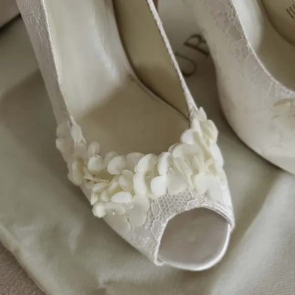 Menbur Novia REA Women's Ivory Heels Wedding Bridal Floral Lace Size 40